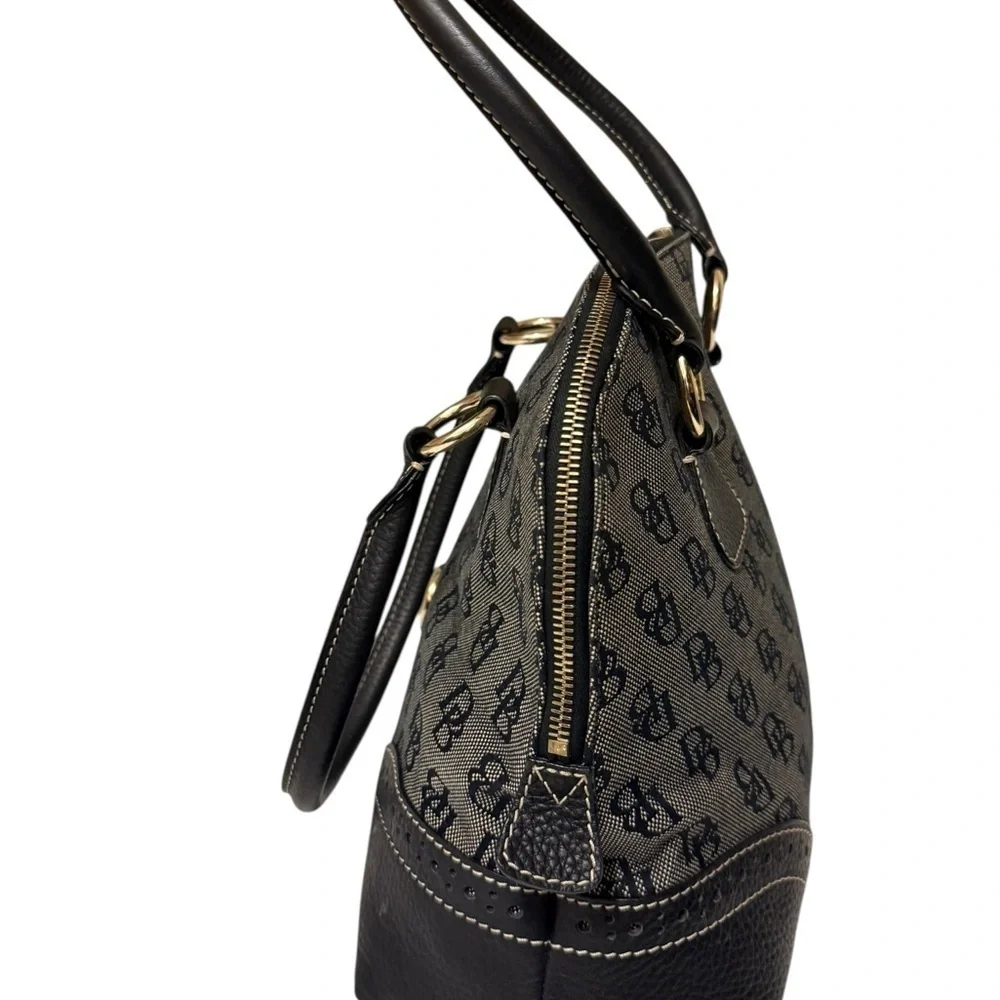 Dooney & Bourke Black and Gray Women's Bag in excellent condition